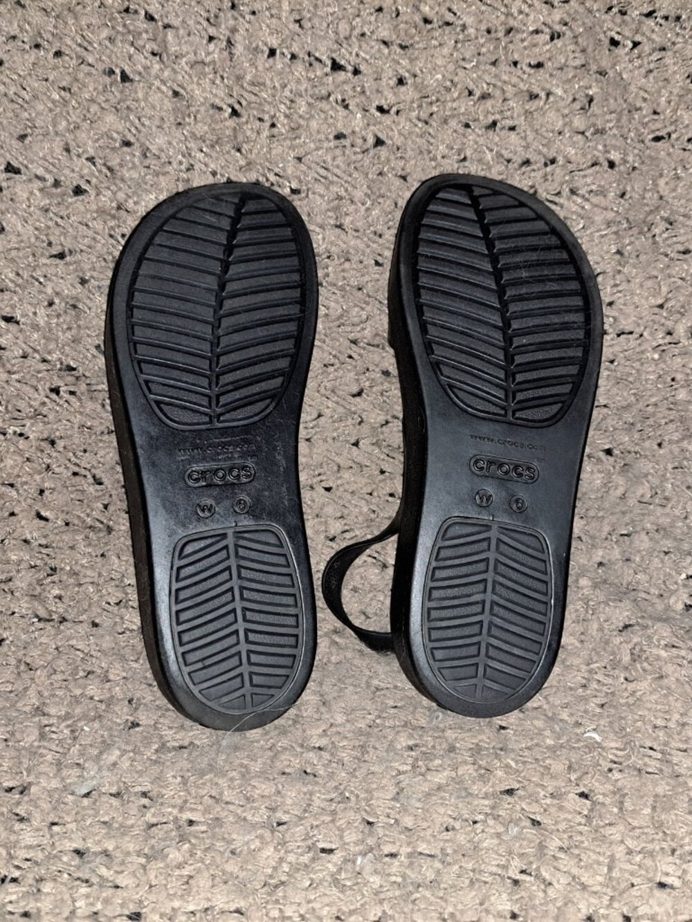 CROCS-Brooklyn-Low Wedge Platform Sandals-LiteRide-Sz 6-Excellent - Picture 8 of 8